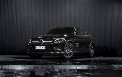 Mercy GLC300