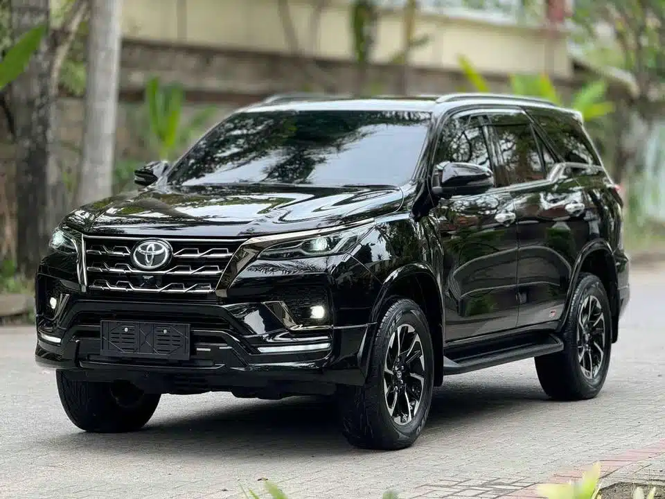 Toyota Fortuner GR Sport