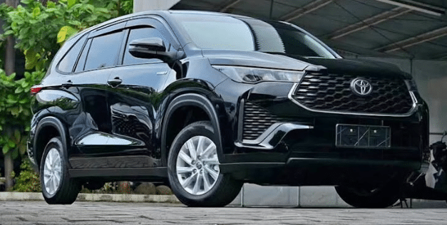 Toyota Innova Zenix TYPE G