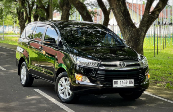 Toyota Innova Reborn