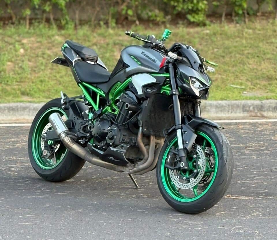 Z900